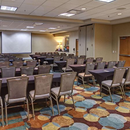 Hilton Garden Inn Nashville Airport Екстериор снимка