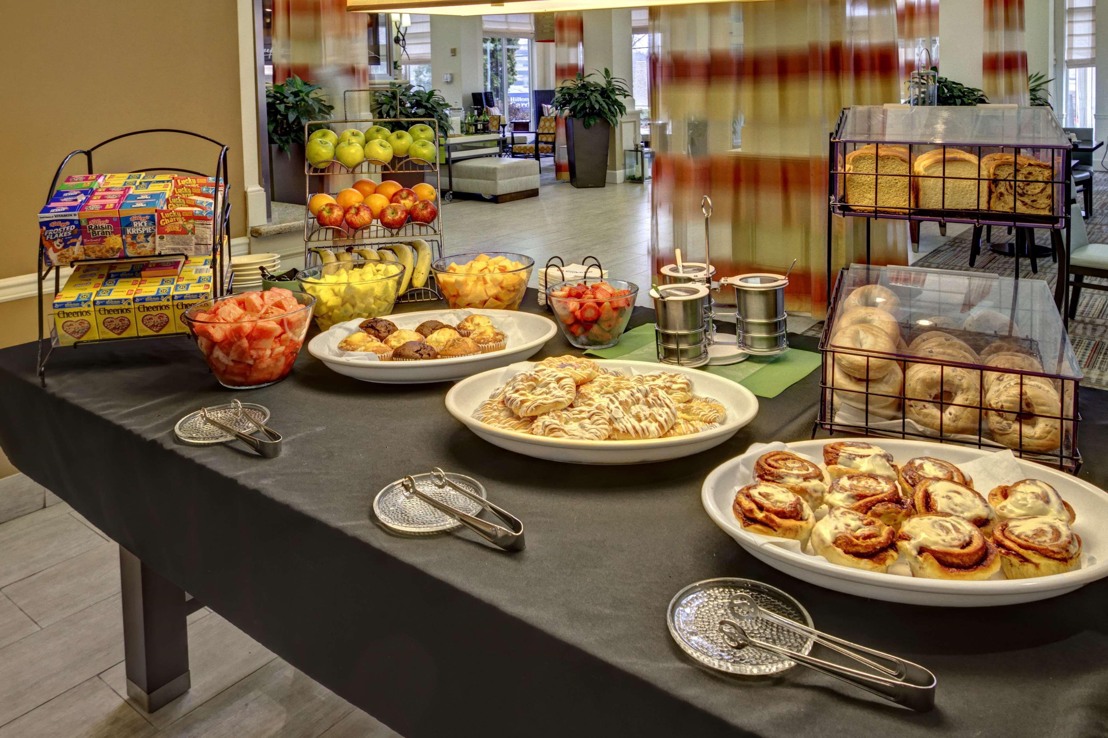 Hilton Garden Inn Nashville Airport Екстериор снимка