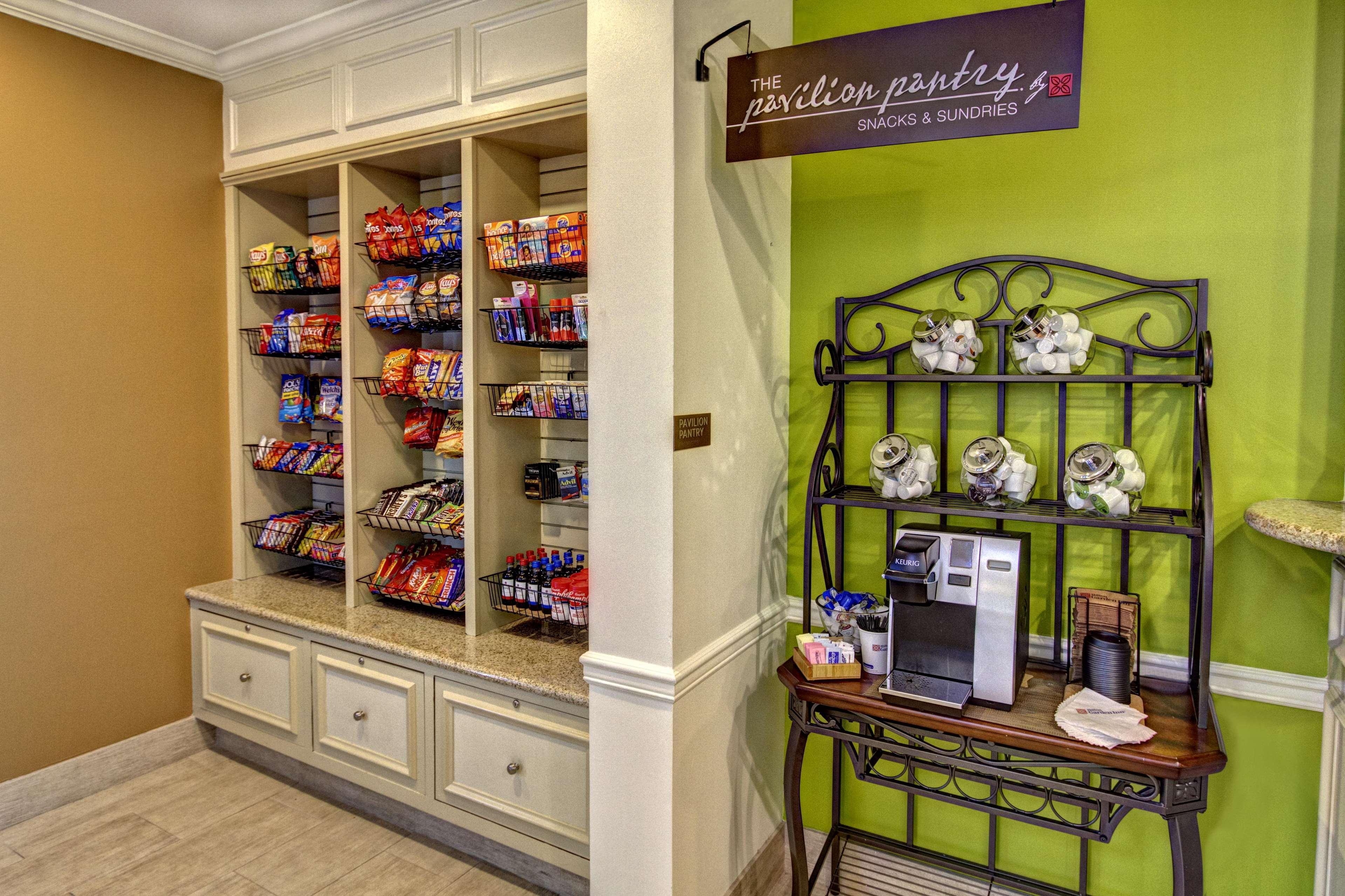 Hilton Garden Inn Nashville Airport Екстериор снимка