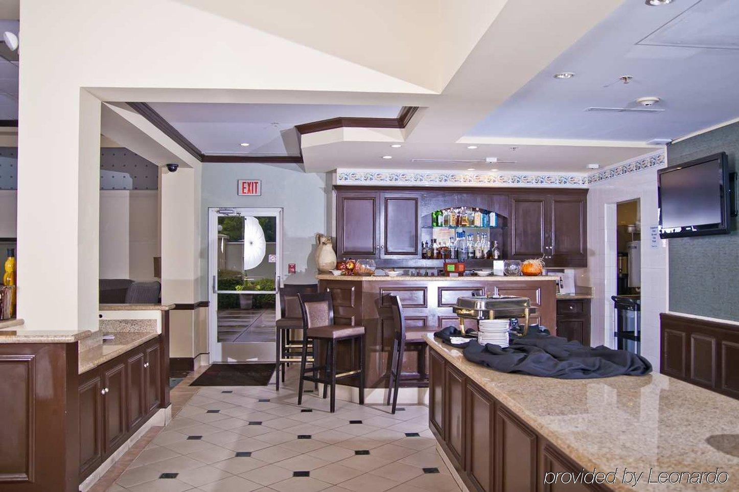 Hilton Garden Inn Nashville Airport Ресторант снимка
